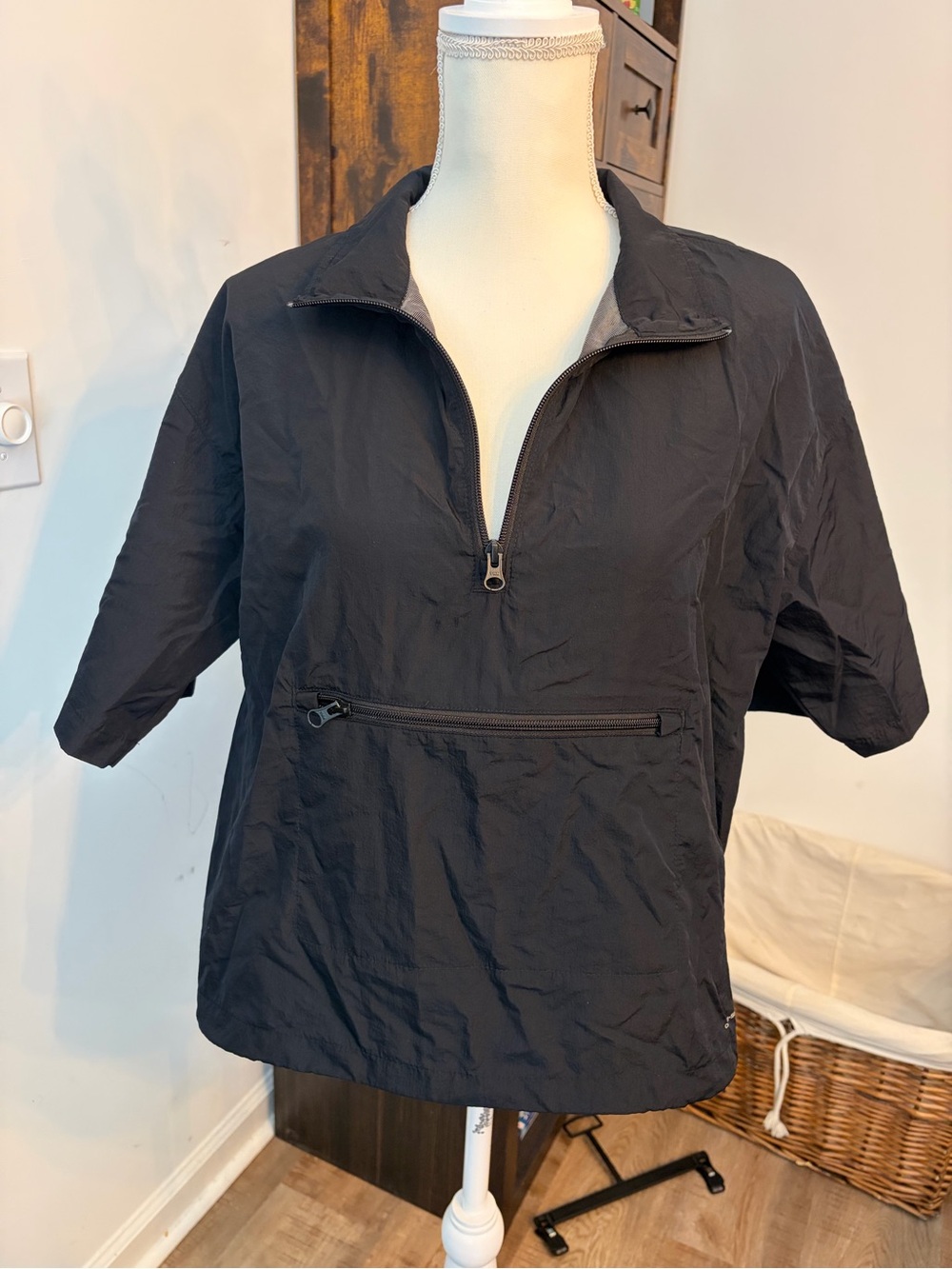 Columbia Black Short-Sleeve Half-Zip Pullover